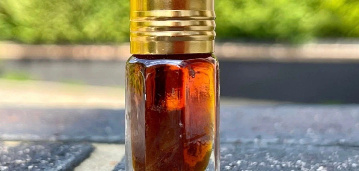 guruaromatix News Story Image For About Oud Oil -  Aromatherapy benefits,  Aromatherapy candles, Hojari Frankincense Oil,  Scrub & Wrap,  Aromatherapy massage, sandalwood oil,  Monthly Subscriptions, artisan distillation,  Aromatherapy diffuser,  Ultimate Detox,  Age Repair Facial,  Skin Polish